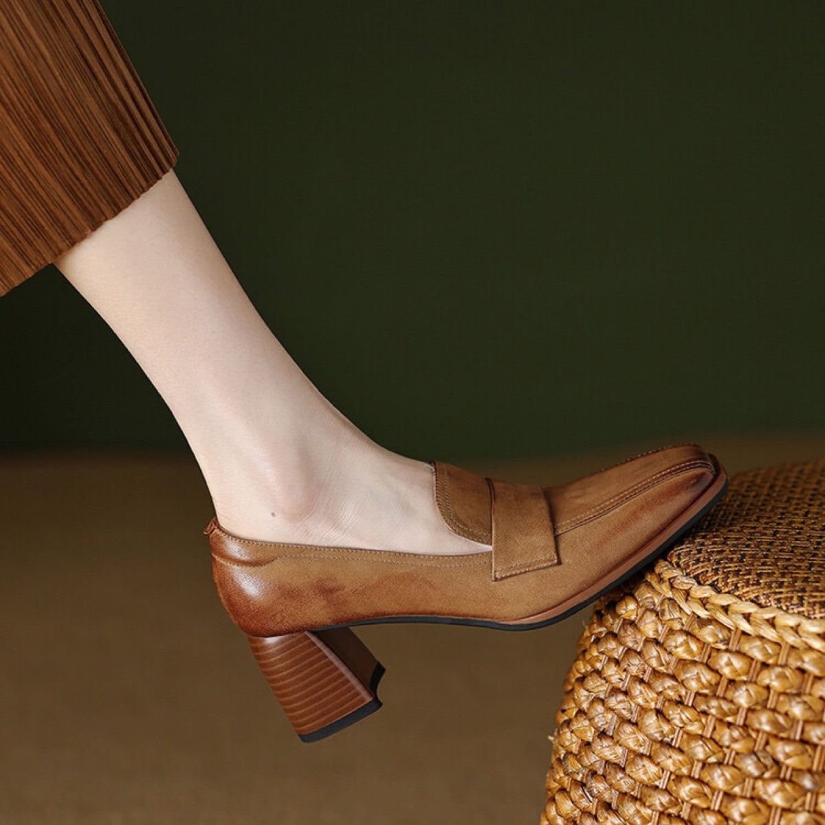 Square-toe Chunky-heel Mid-heel Low-cut Shoes