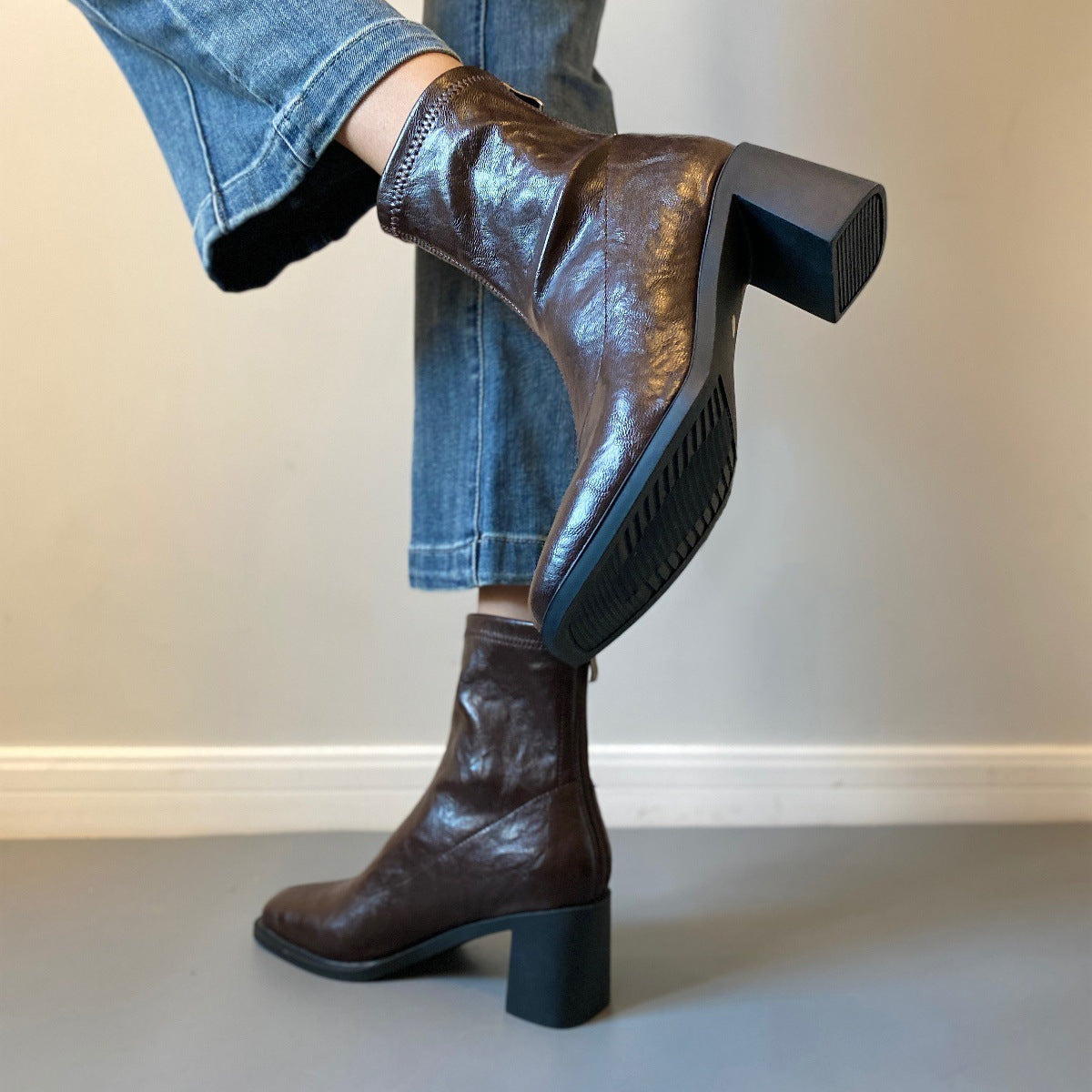 Commuter High Heel Stretch Retro Boots With Chunky Heels CJ