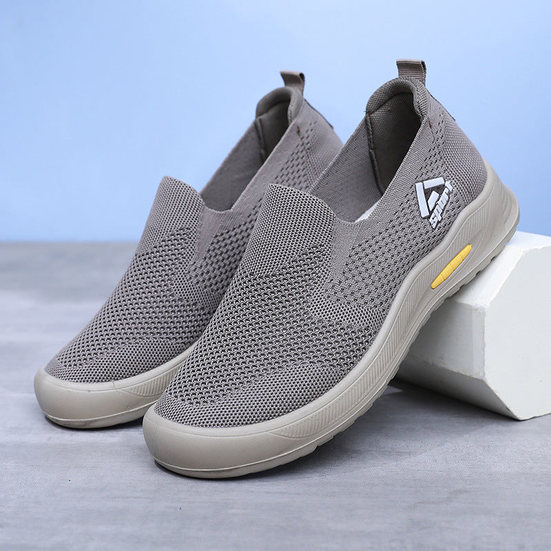 Comfortable and breathable thick soled sports shoes with soft soles for outdoor dad shoes walking shoes