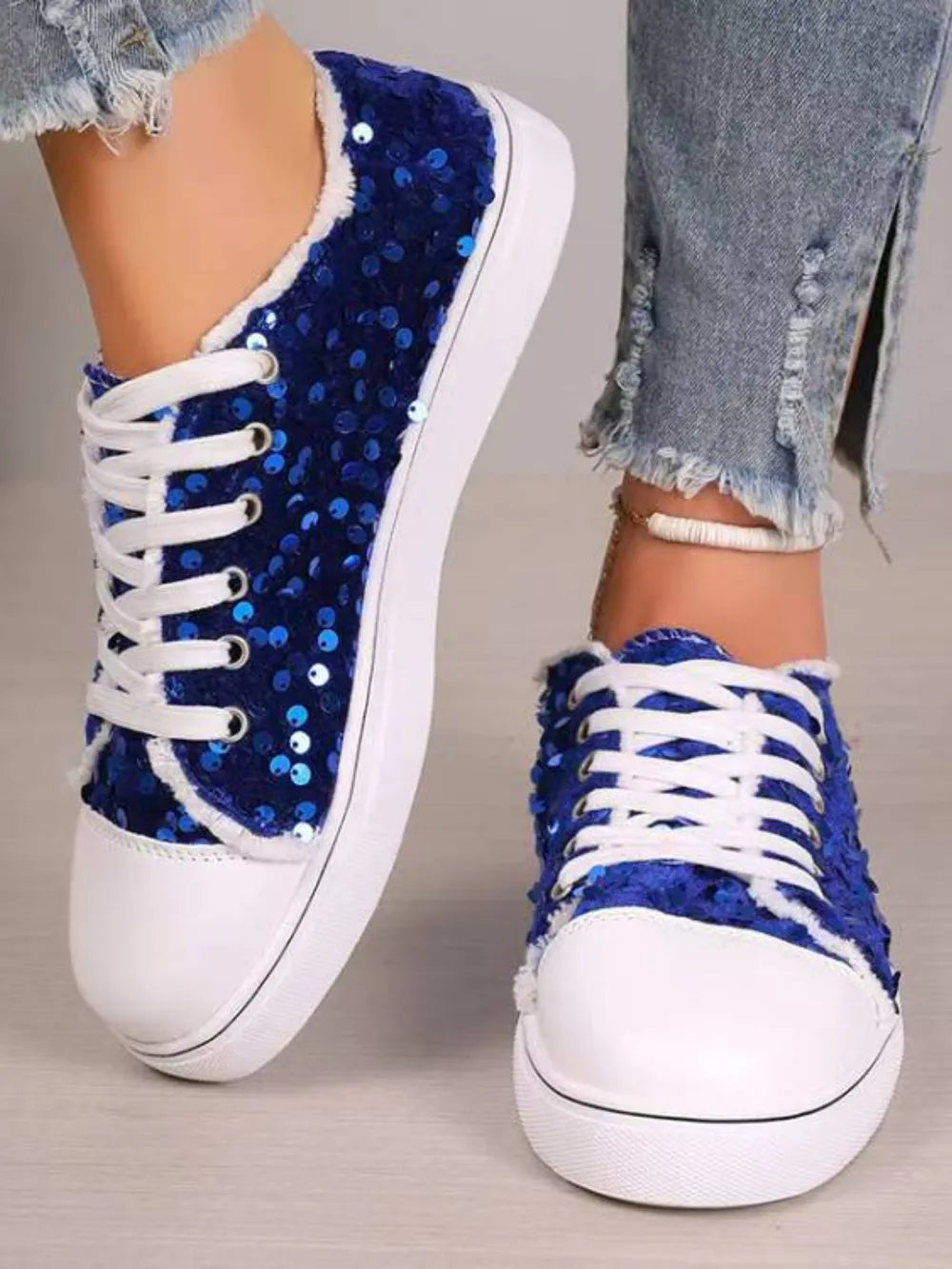 Sequin Round Toe Flat Sneakers Sneakers