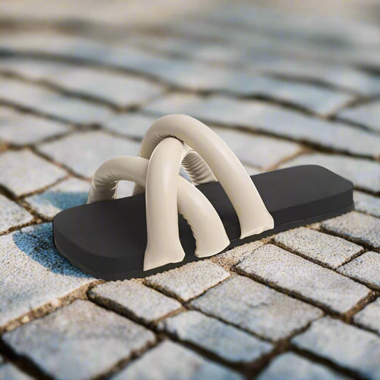 Brand Designer Slippers Summer New Flat Slippers Non-slip Fashion Silver Flip-flop Slides Beach Black Platform Open-toe Sandals  casual slippers