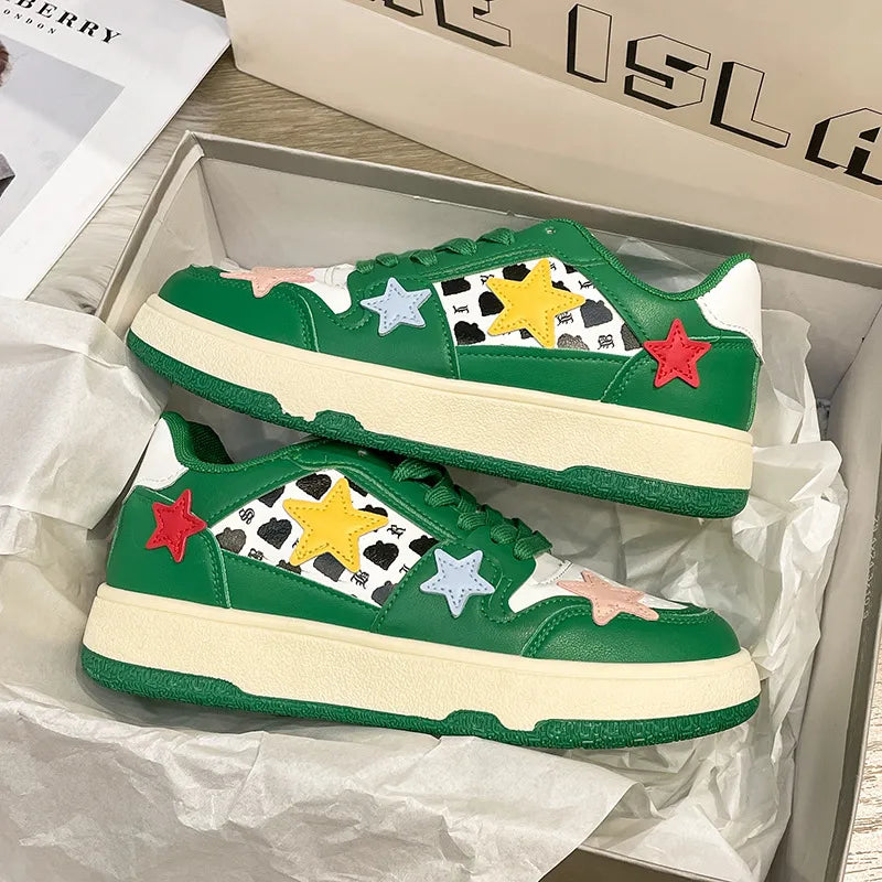 Contrast Star Round Toe Athletic Sneakers  Sneakers