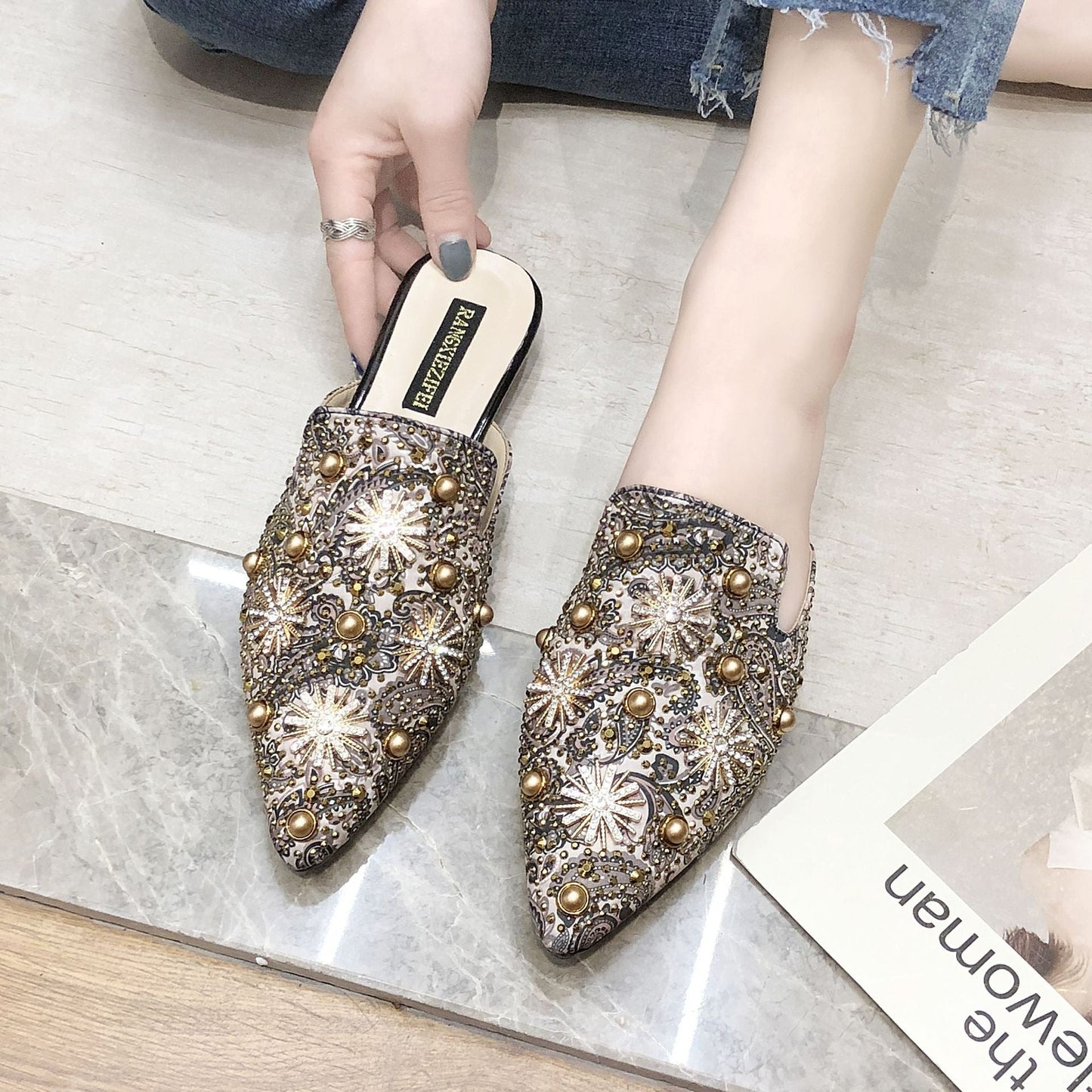 Baotou Half Slippers Women Flat Pointed Lazy Sandals And Slippers  casual slippers