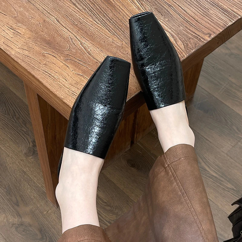 Beach Female Slides Slippers Ladies Sandals Shoes Fashion Shallow Footwear Golden Women Flats Slippers Mules 2024 Summer  casual slippers