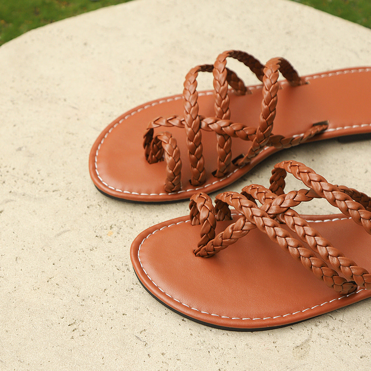 Summer Clip-toe Woven Sandals INS Fashion Beach Flat Slides Slippers Outdoor Roman Shoes For Women  Boots