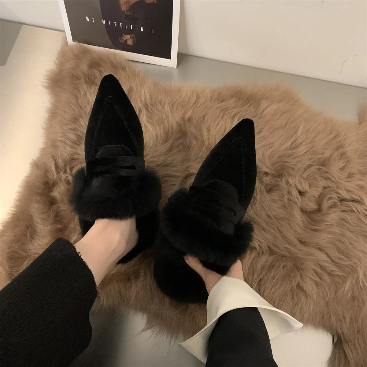 Women Thick Fur Winter Slippers Warm Shoes Slippers Platform Heels Casual Cotton  Home Slides Boots  New Plush Women Shoes  casual slippers