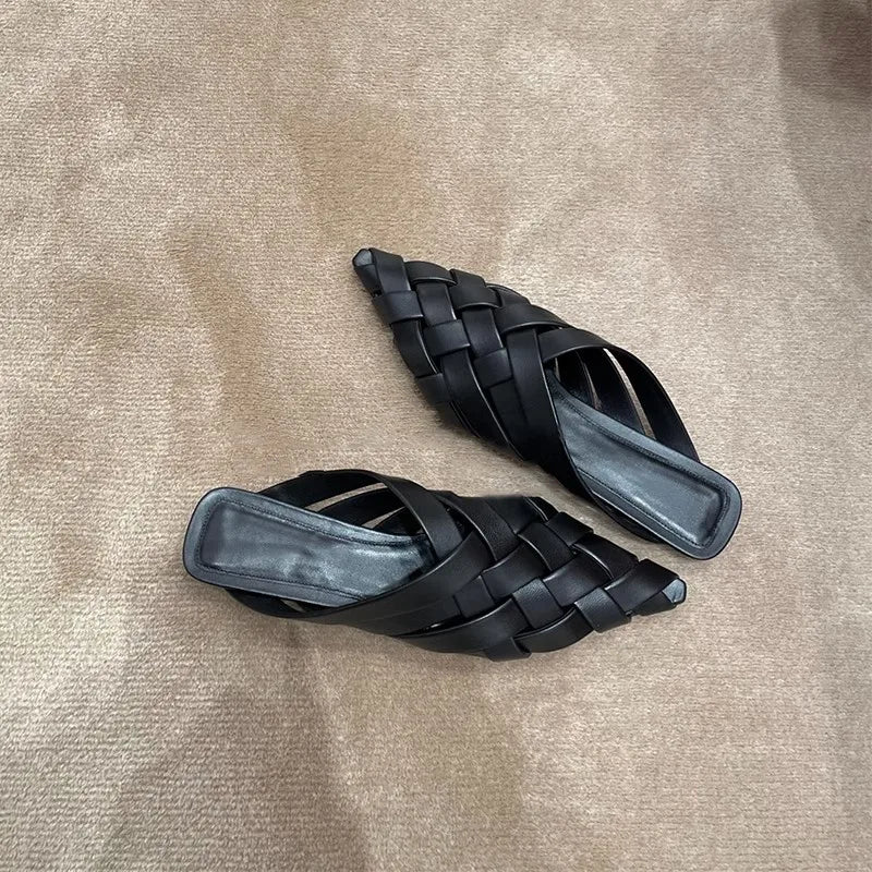 Fashion Women Slippers Pointed Toe Shallow Slip On Mules Shoes Black Summer Slides Slippers Flats Heeled Mules Shoes  casual slippers