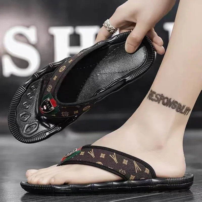 Summer Slippers Men Flip Flops Beach Sandals Non-slip Casual Flat Shoes Slippers Indoor House Shoes for Men Outdoor Slides  casual slippers