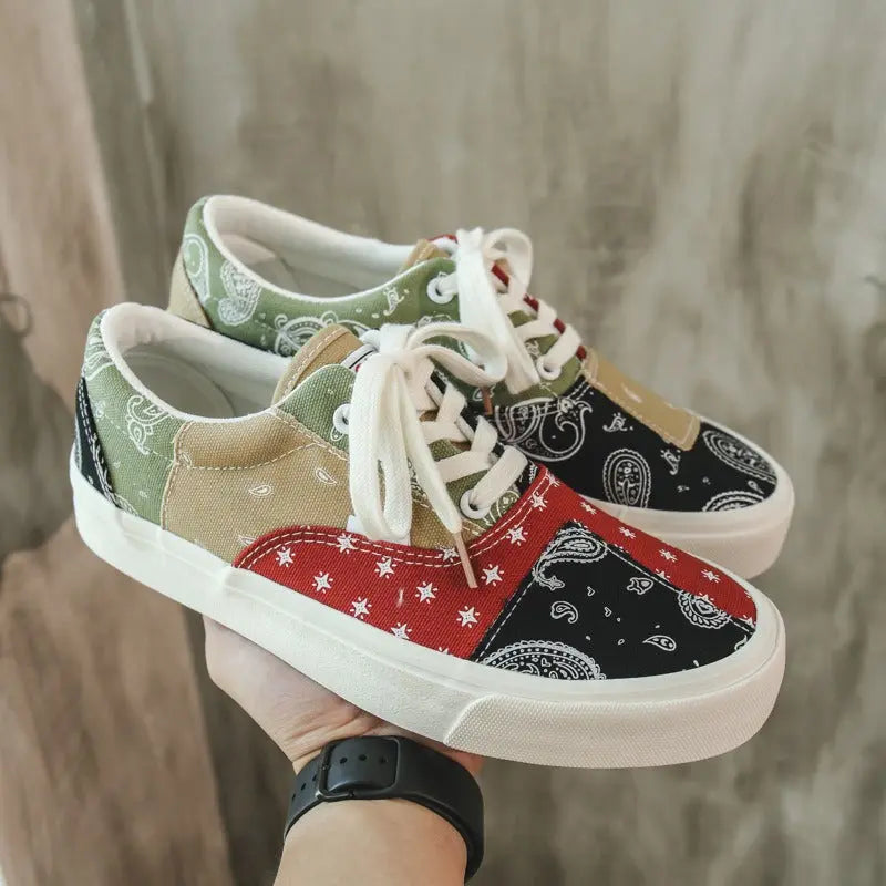 Canvas shoes  Sneakers
