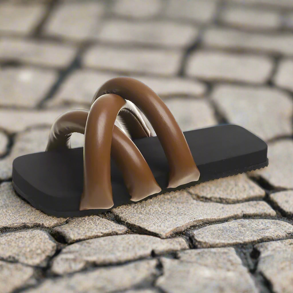 Brand Designer Slippers Summer New Flat Slippers Non-slip Fashion Silver Flip-flop Slides Beach Black Platform Open-toe Sandals  casual slippers