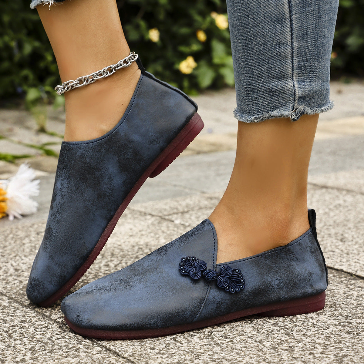 New Slippers Retro Buckle Closed-toe Slippers Women  casual slippers