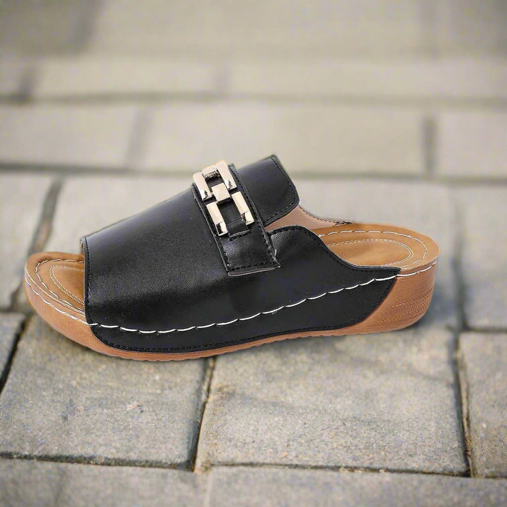 Plus Size Peep Toe Slippers With Metal Accessories  casual slippers