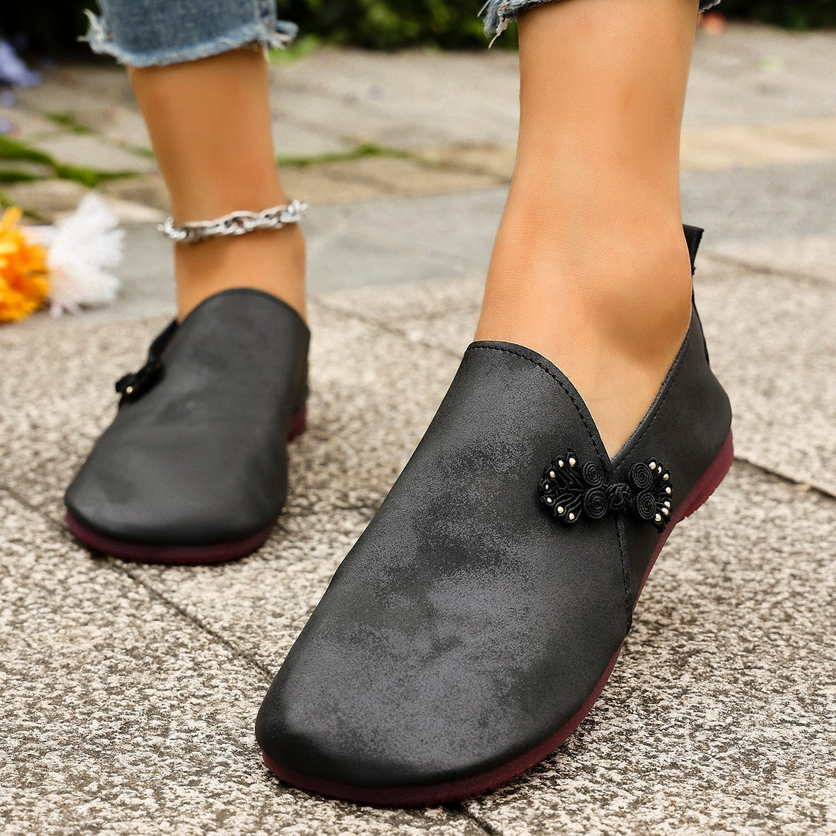 New Slippers Retro Buckle Closed-toe Slippers Women  casual slippers