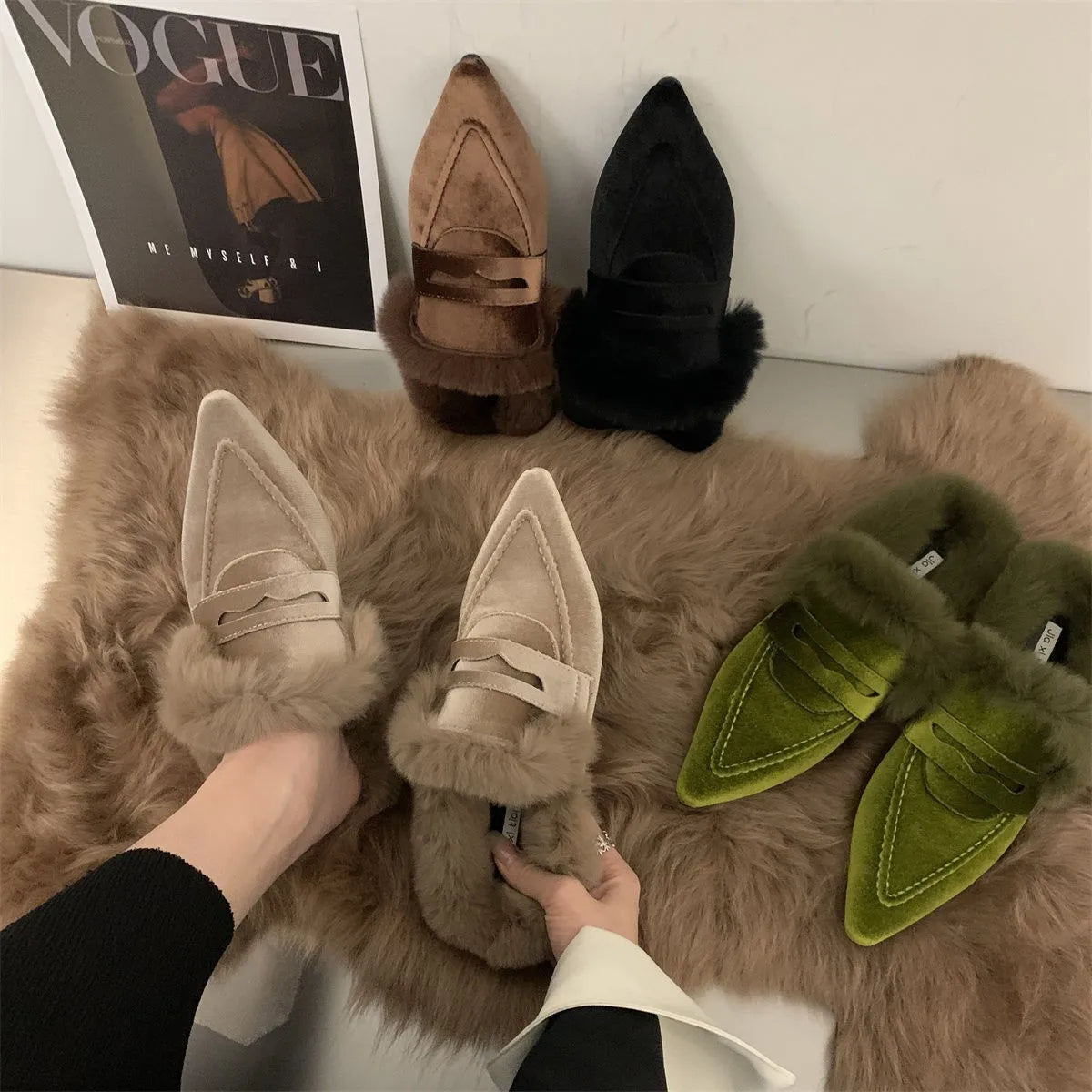Women Thick Fur Winter Slippers Warm Shoes Slippers Platform Heels Casual Cotton  Home Slides Boots  New Plush Women Shoes  casual slippers