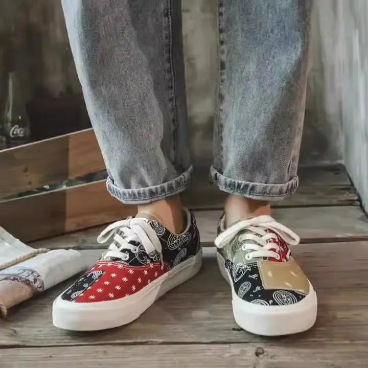 Canvas shoes  Sneakers