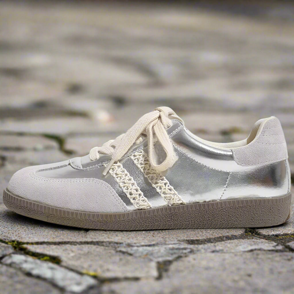 Retro lace edge genuine leather sports training casual shoes for women  walking shoes