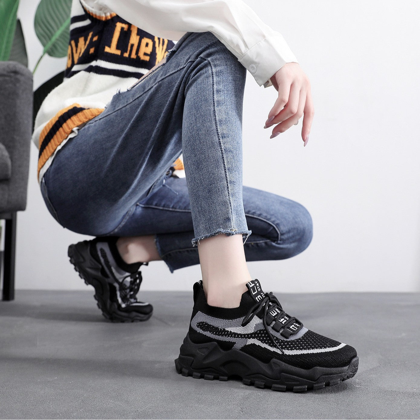 Flyknit shoes breathable and comfortable thick soled shoes dad shoes women's sports shoes  walking shoes