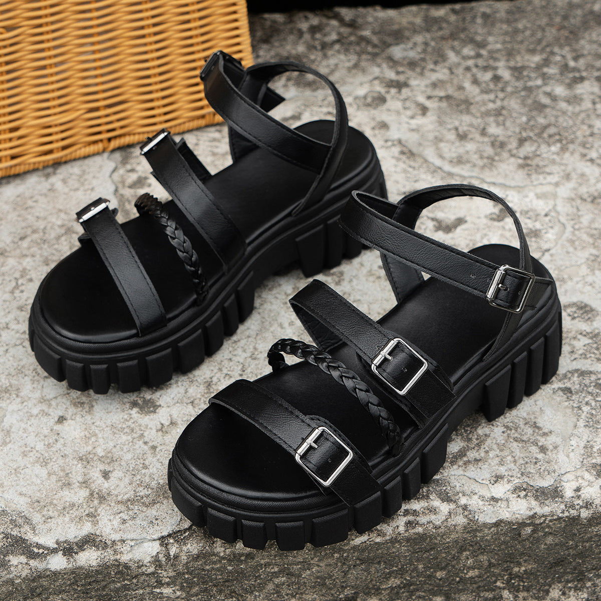 Women's Sponge Cake Thick-soled Open-toe Sandals  casual slippers