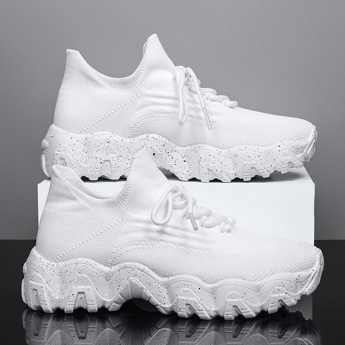 Women's Simple And Breathable Fly Woven Socks And Shoes  walking shoes