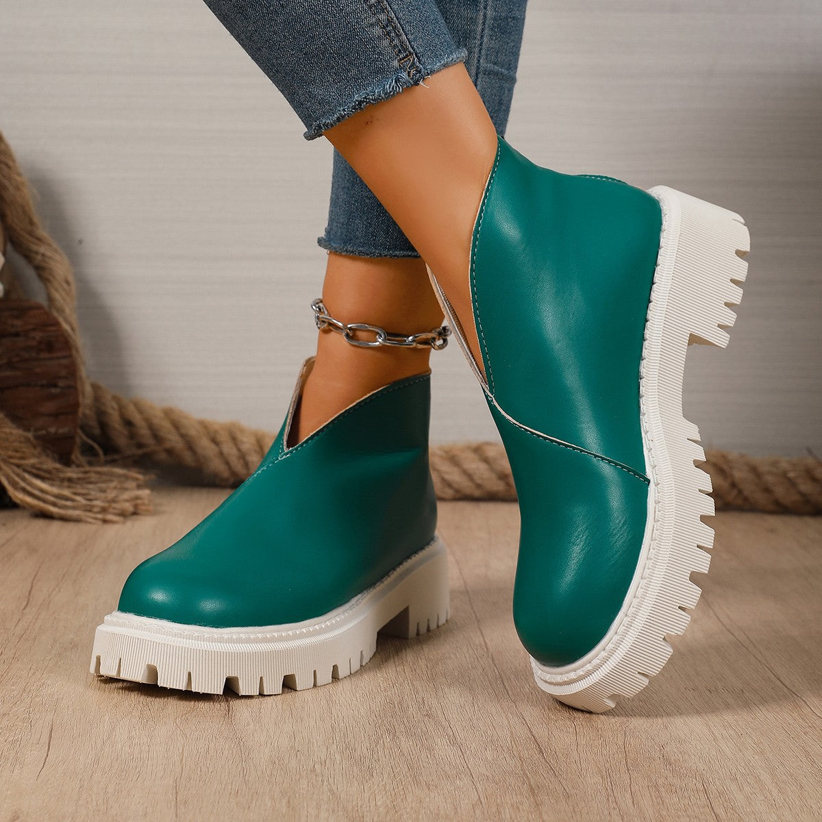 Arrival Women's Plus-size Chunky-heeled High-heeled Ankle Boots 