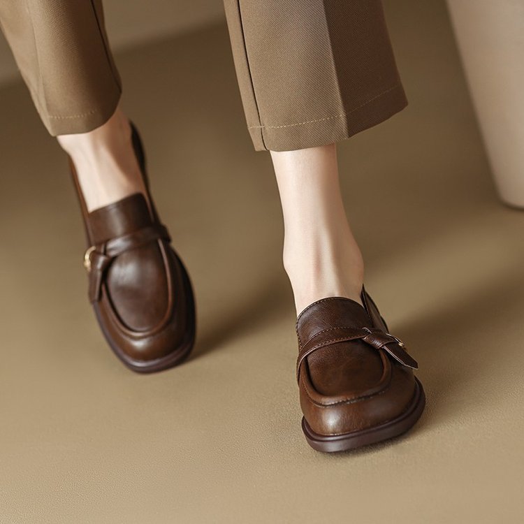 Autumn And Winter Round Toe Low Heel Slip-on Casual Women's Shoes 