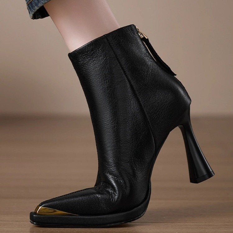 AutumnWinter Europe New Pointed Toe Chunky Heel Side Zip Boots For Women 