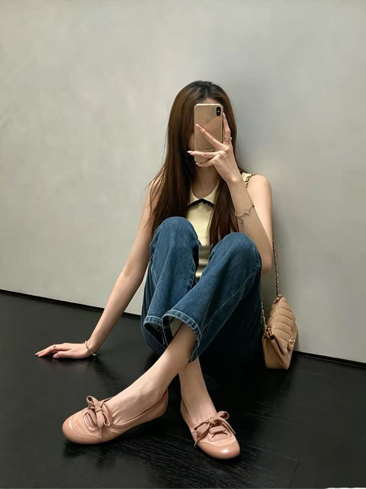 a211b71e3fd7a223f45b686a5b1270d