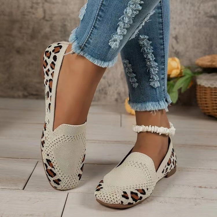 Women's Low-cut Square Toe Flat Bottom Sneaker  walking shoes