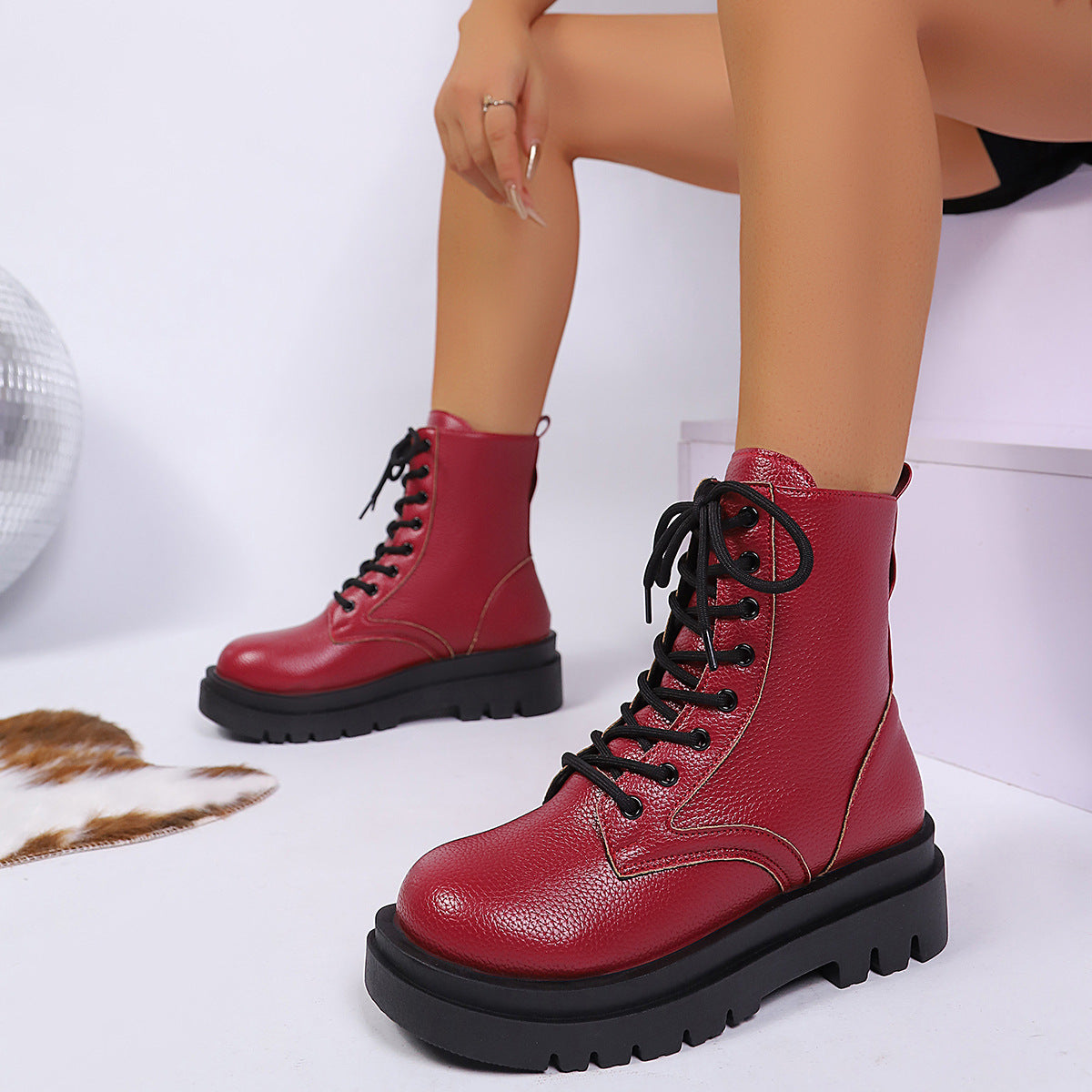 Women's Round-toe Plus-size Lace-up Chunky-sole Ankle Boots 